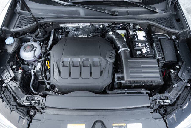 2025 Audi Q3 quattro S line Prem Plus 45 TFSI