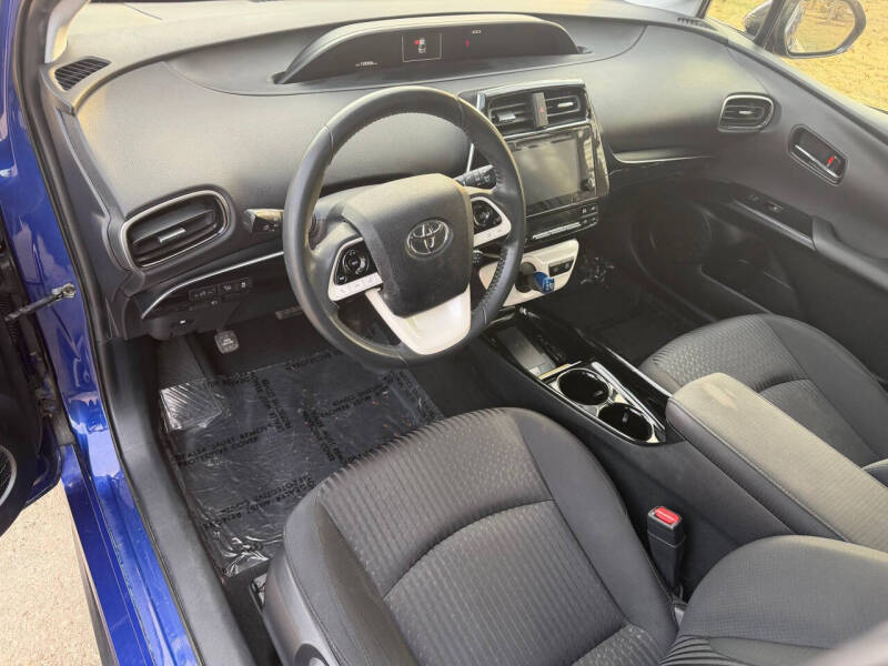 2017 Toyota Prius Three