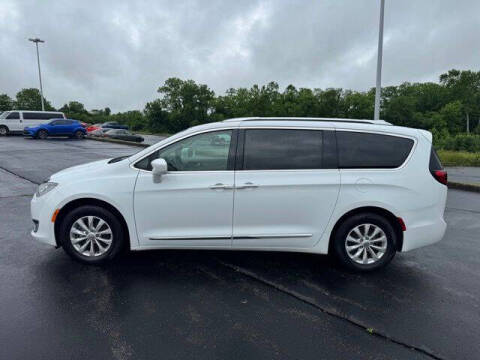 2019 Chrysler Pacifica Touring L