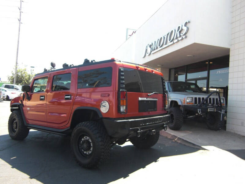 2003 HUMMER H2 Lux Series