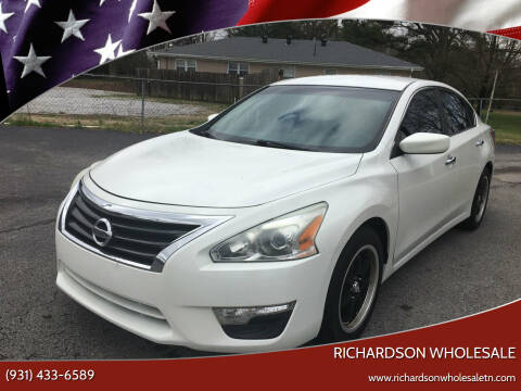 2013 Nissan Altima for sale at RICHARDSON WHOLESALE in Fayetteville TN