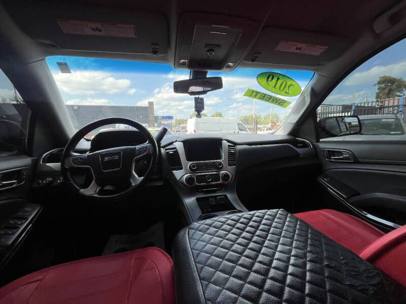 2019 GMC Yukon SLE
