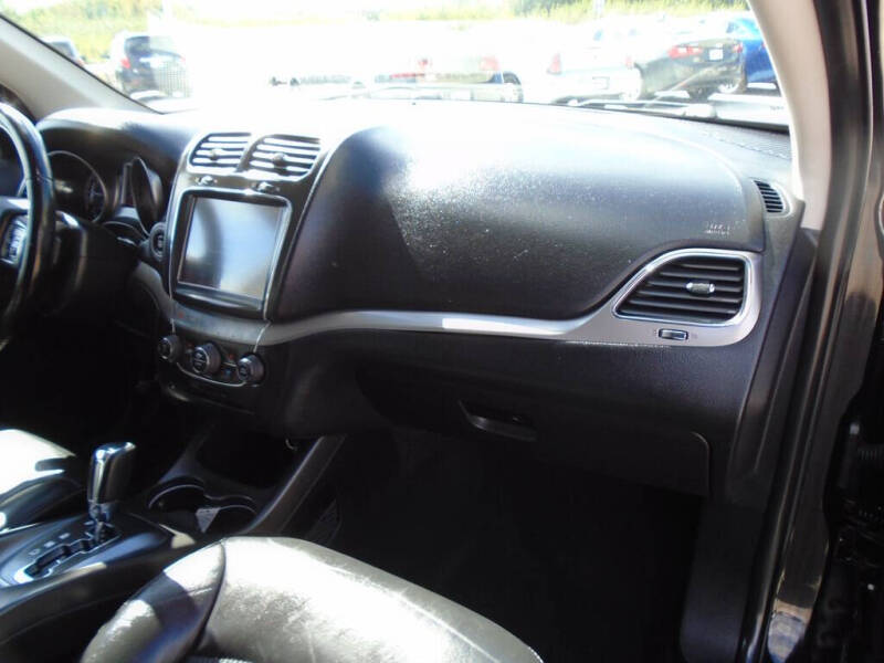 2019 Dodge Journey Crossroad