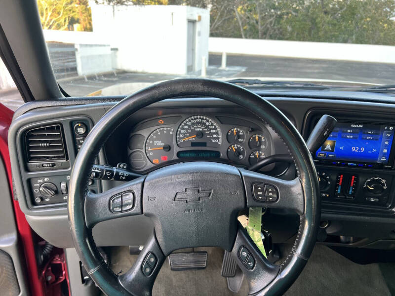 2004 Chevrolet Silverado 1500 LS