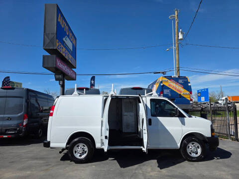 2020 Chevrolet Express 2500