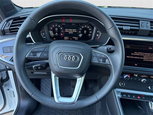 2025 Audi Q3 quattro S line Premium 45 TFSI