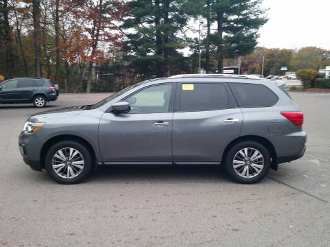 2019 Nissan Pathfinder S