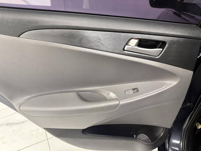 2011 Hyundai Sonata GLS