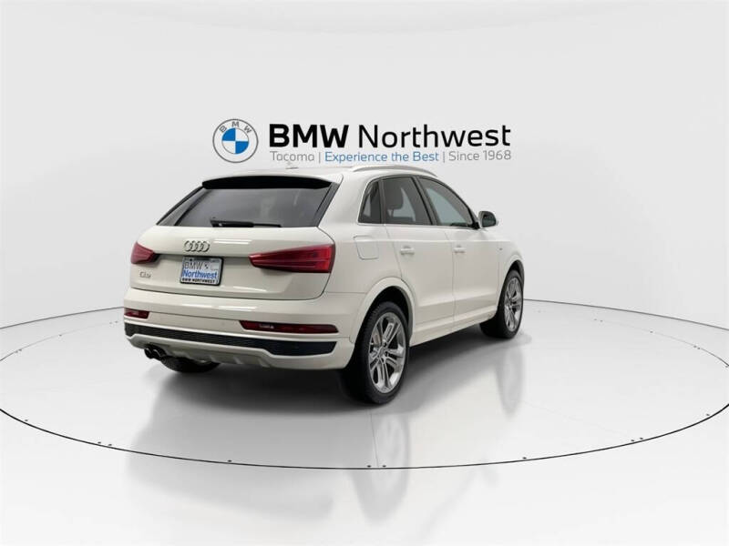 2017 Audi Q3 2.0T Prestige