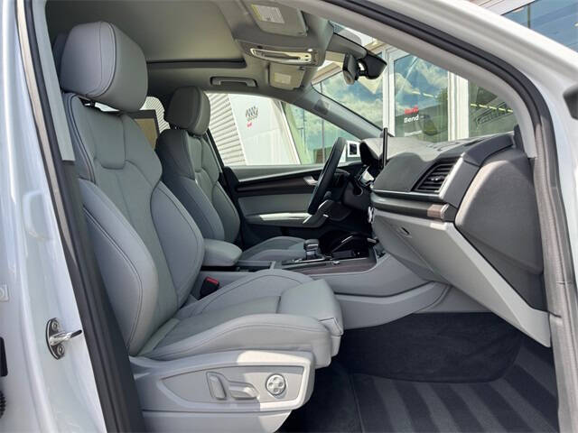 2025 Audi Q5 quattro S line Prem Plus 45 TFSI