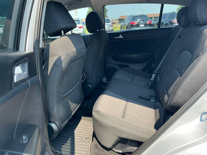 2022 Kia Sportage LX