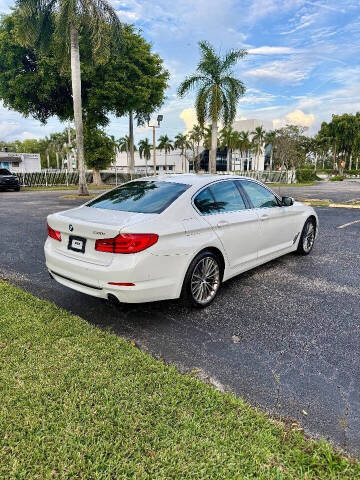 2019 BMW 5 Series 530i
