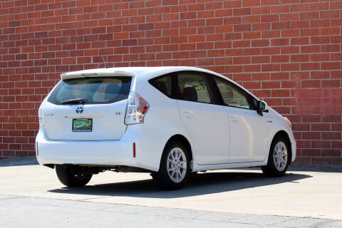 2012 Toyota Prius v Three
