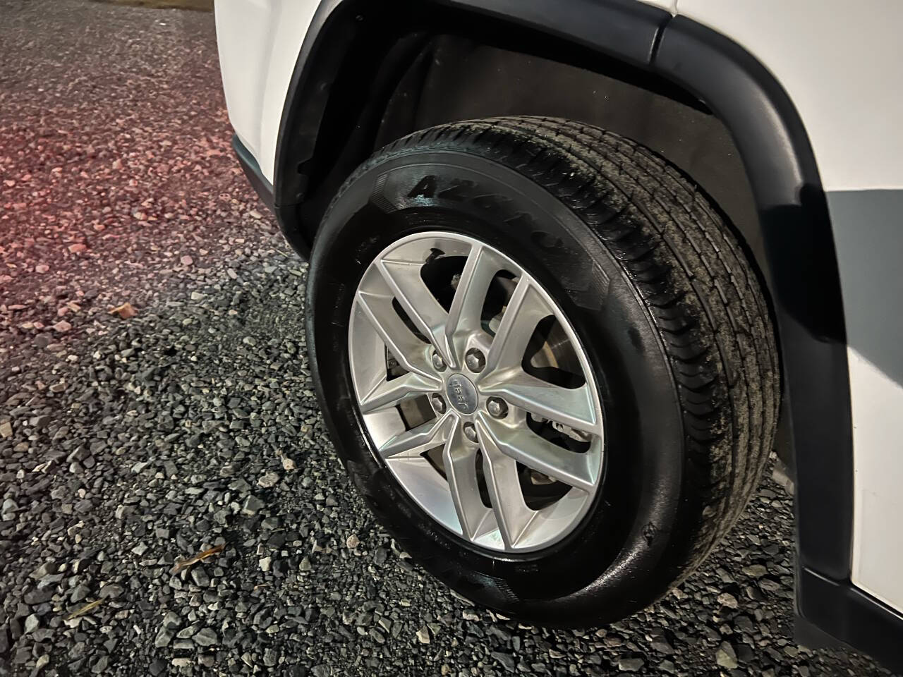 JeepGrand Cherokee13