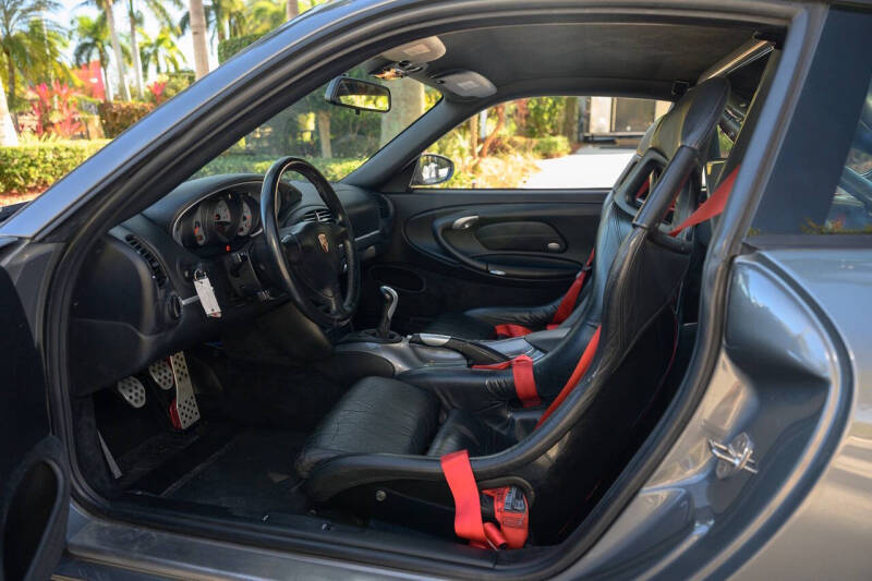 2004 Porsche 911 GT3