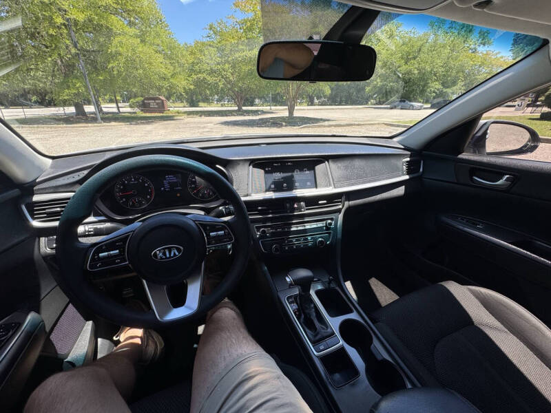2019 Kia Optima LX