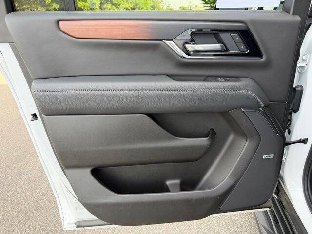 2025 GMC Yukon XL Denali