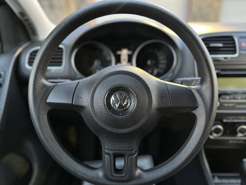 2011 Volkswagen Golf 2.5L