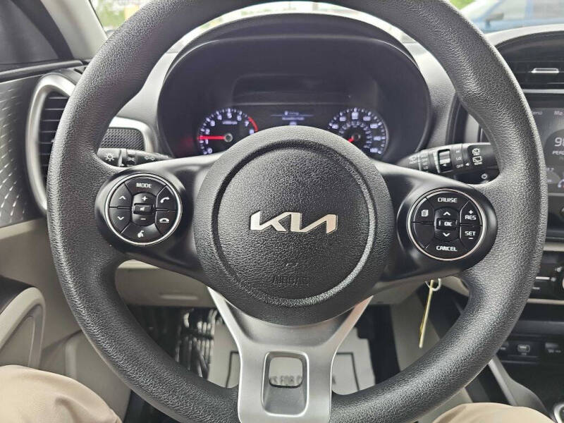 2022 Kia Soul LX
