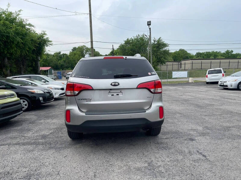 2015 Kia Sorento LX