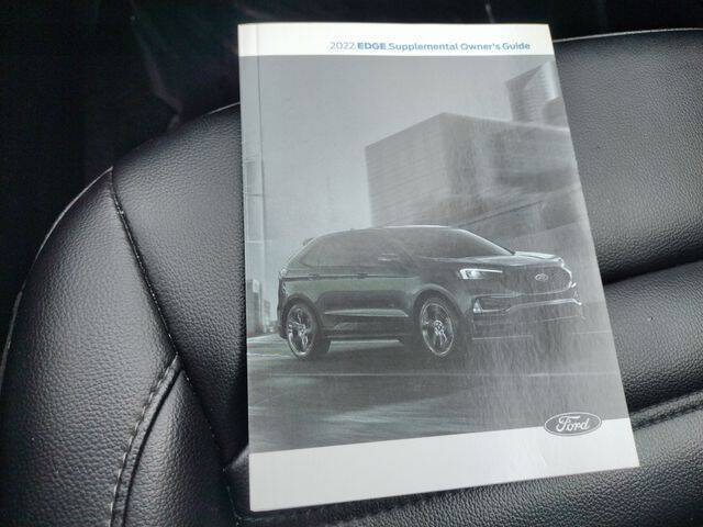 2022 Ford Edge SEL
