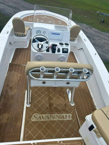 2023 Savannah SS19