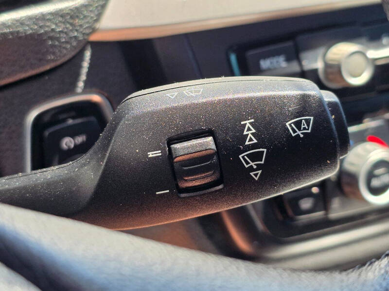2013 BMW 3 Series 320i