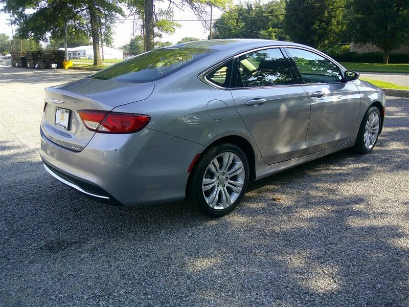 2015 Chrysler 200 Limited