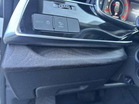 2023 Audi Q8 quattro Premium Plus 55 TFSI