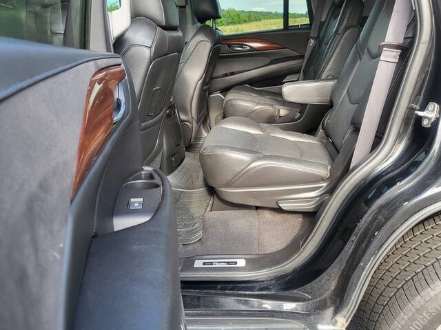 2015 Cadillac Escalade Luxury