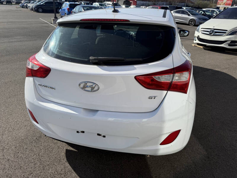 2017 Hyundai Elantra GT