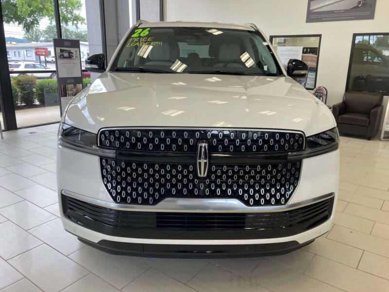 2026 Lincoln Navigator Premiere