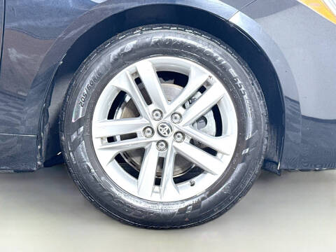 2020 Toyota Corolla Hatchback SE