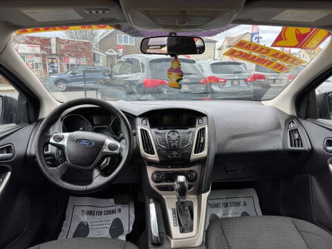 2012 Ford Focus SEL