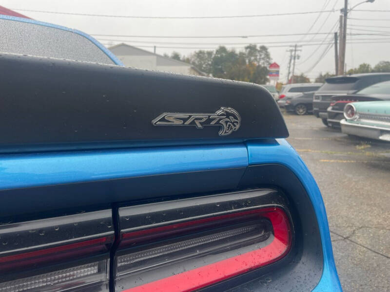 2016 Dodge Challenger SRT Hellcat