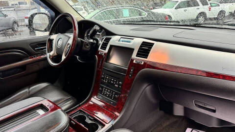 2013 Cadillac Escalade ESV Premium