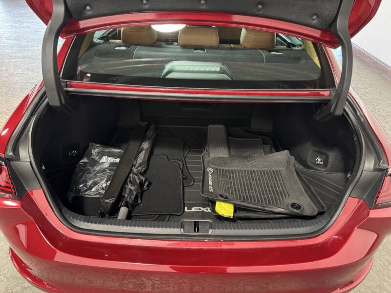 2025 Lexus ES 350