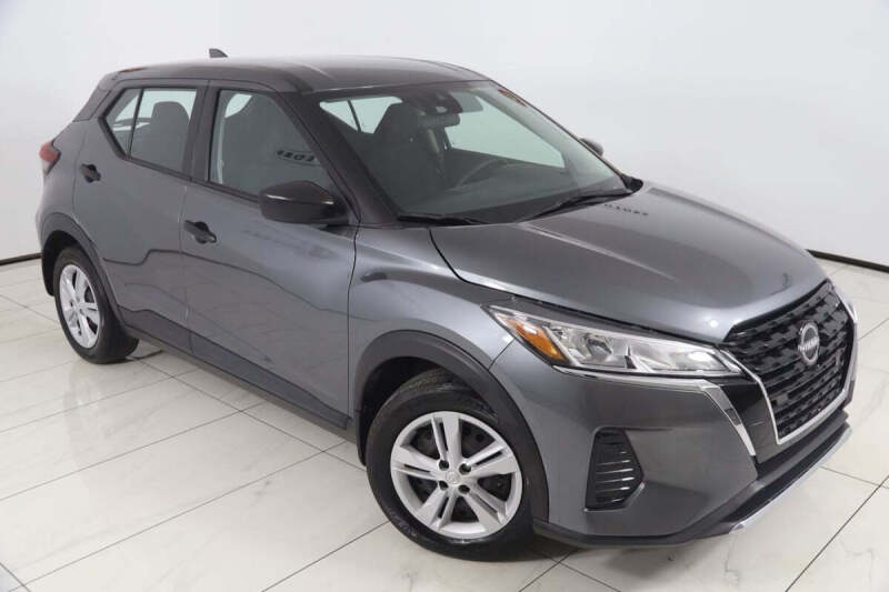 2024 Nissan Kicks S