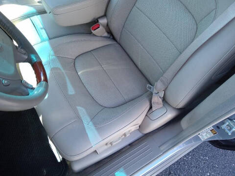 2005 Cadillac DeVille DHS