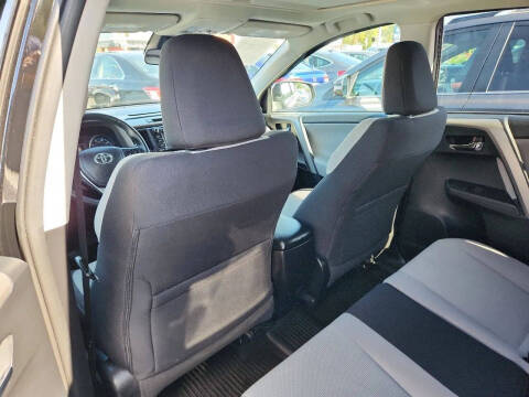 2017 Toyota RAV4 XLE