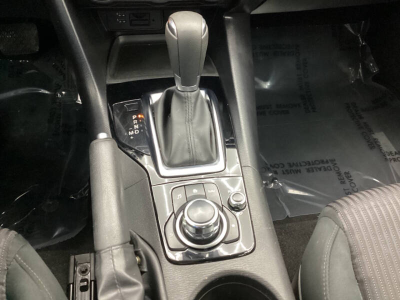 2016 Mazda MAZDA3 i Sport