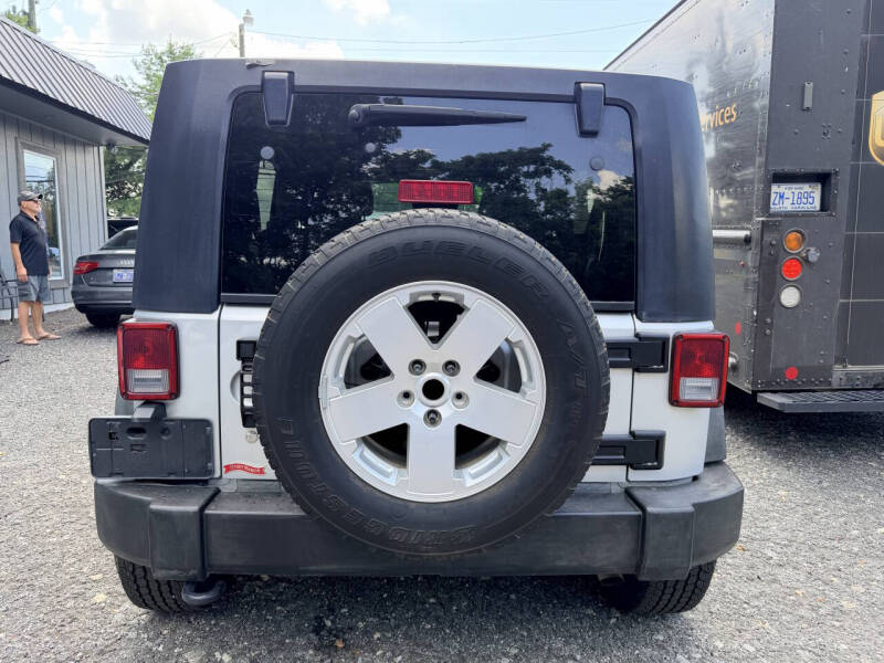 2011 Jeep Wrangler Unlimited Sport