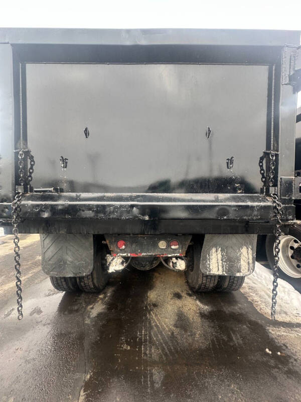 2019 International HX515