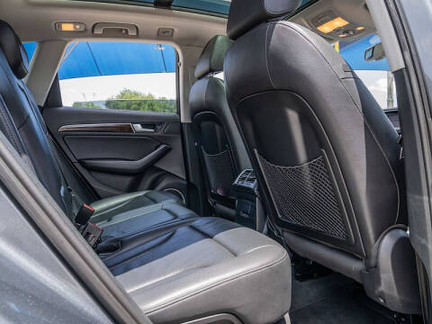 2016 Audi Q5 2.0T quattro Premium Plus