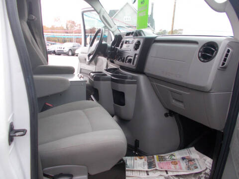 2014 Ford E-Series E-250