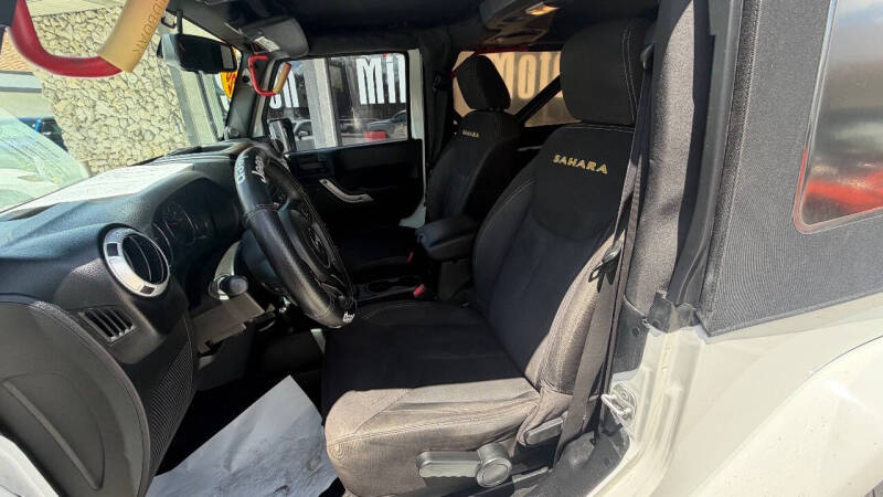 2014 Jeep Wrangler Sahara