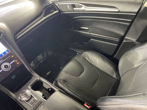 2020 Ford Fusion Energi Titanium