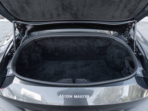 2021 Aston Martin Vantage