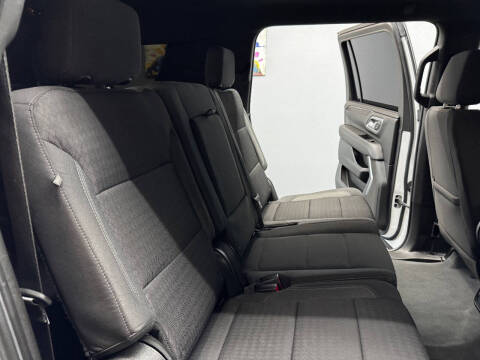 2023 GMC Yukon XL SLE