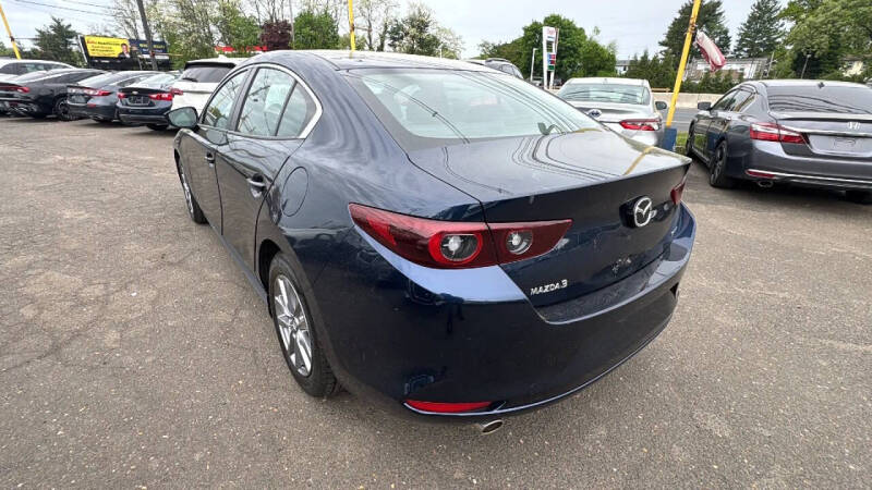 2022 Mazda Mazda3 Sedan 2.0